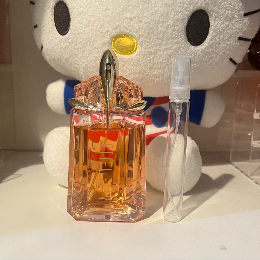 Mugler Alien futura Eau de Parfum‎ 10ML